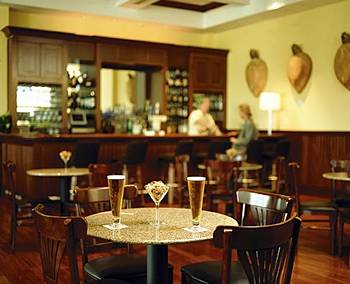 Naples Beach Hotel & Golf Club 007